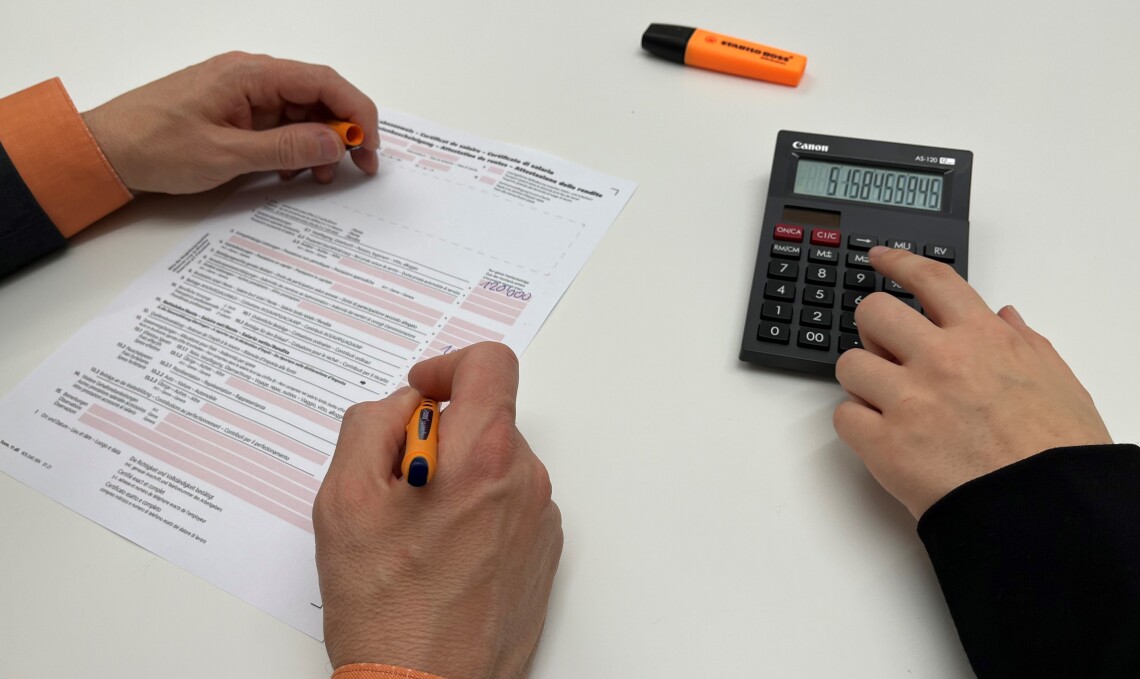 Mit Know-how, Umsicht und Taschenrechner erstellt das BenzTax-Team Steuererklärungen für Angestellte, Rentner, selbstständig Erwerbende und Liegenschafteneigentümer.